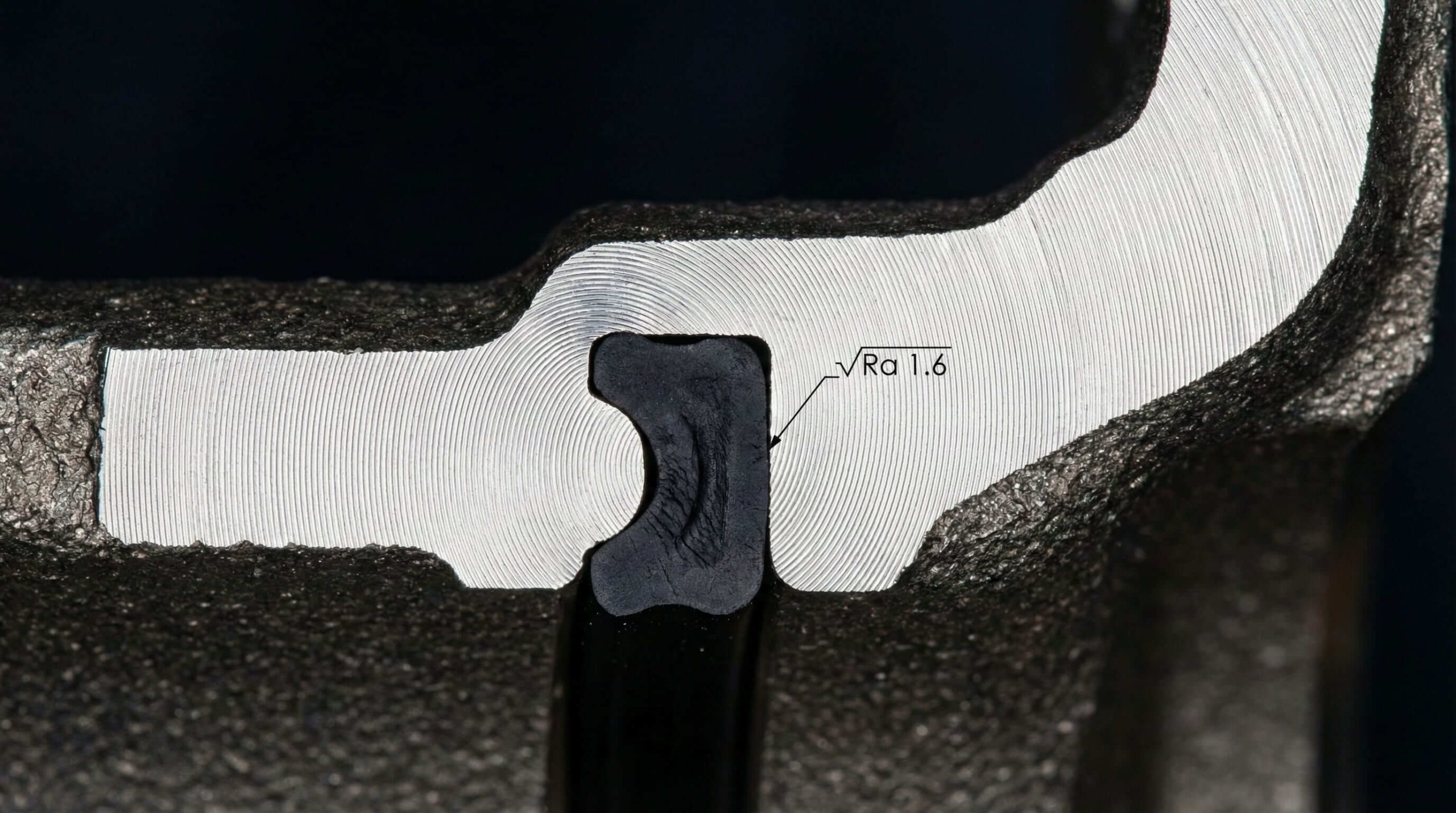 High performance sealing gasket