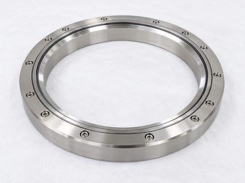 Metal sealing contact ring prepared for surface inspection